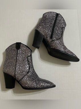 Idyllwind Stop and stare western booties silver glitter size 9